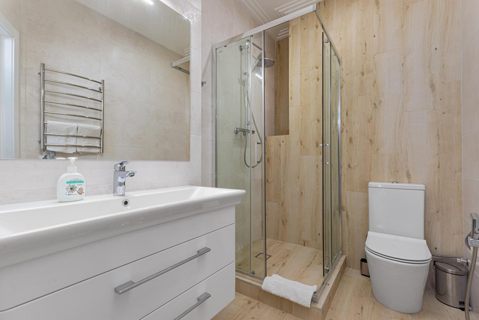 Sea Symphony Luxury 3-Bedrooms Apartment Одеса Екстериор снимка